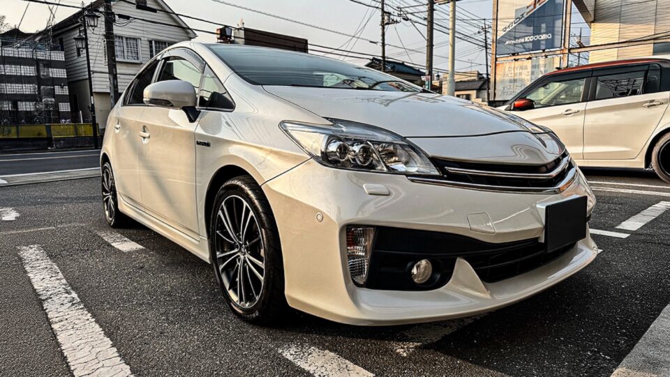 TOYOTA PRIUS 30